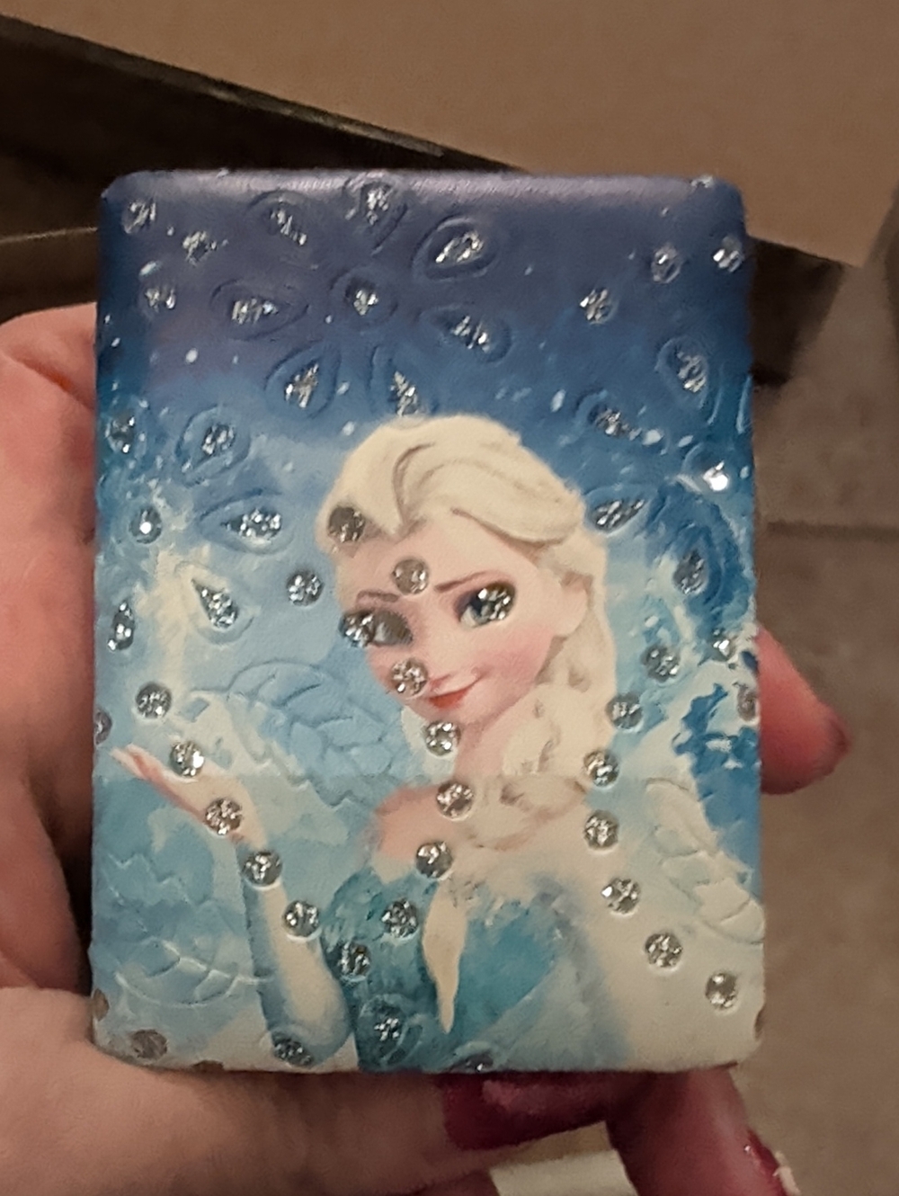 Elsa Sparkle Mirror
